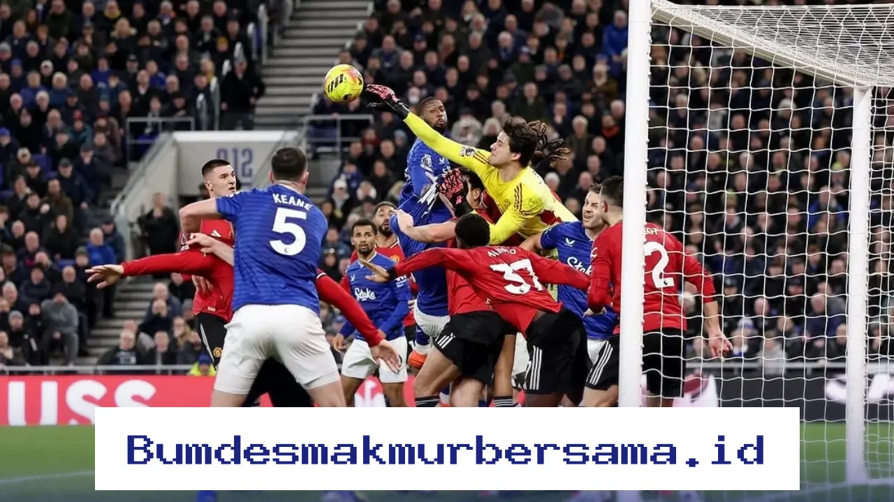 Michael Carrick Kaget dengan Kualitas Senne Lammens yang Mirip Legenda Edwin van der Sar!